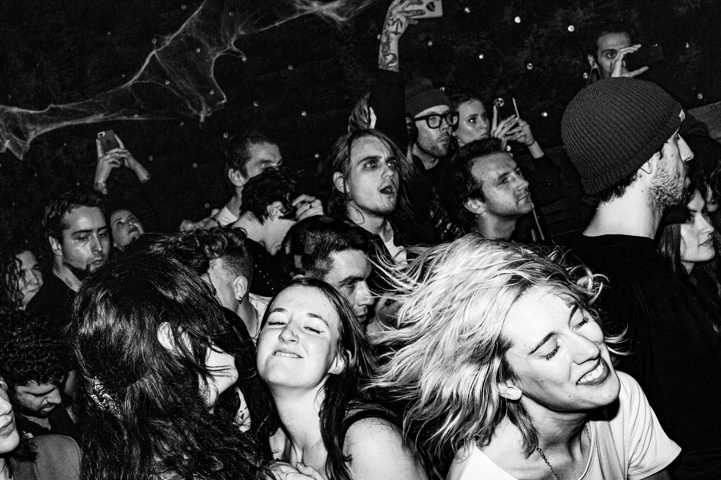 Deli+Girls+-+The+Broadway+-+
